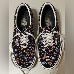 VANS Women’s Floral Shoes Size 9